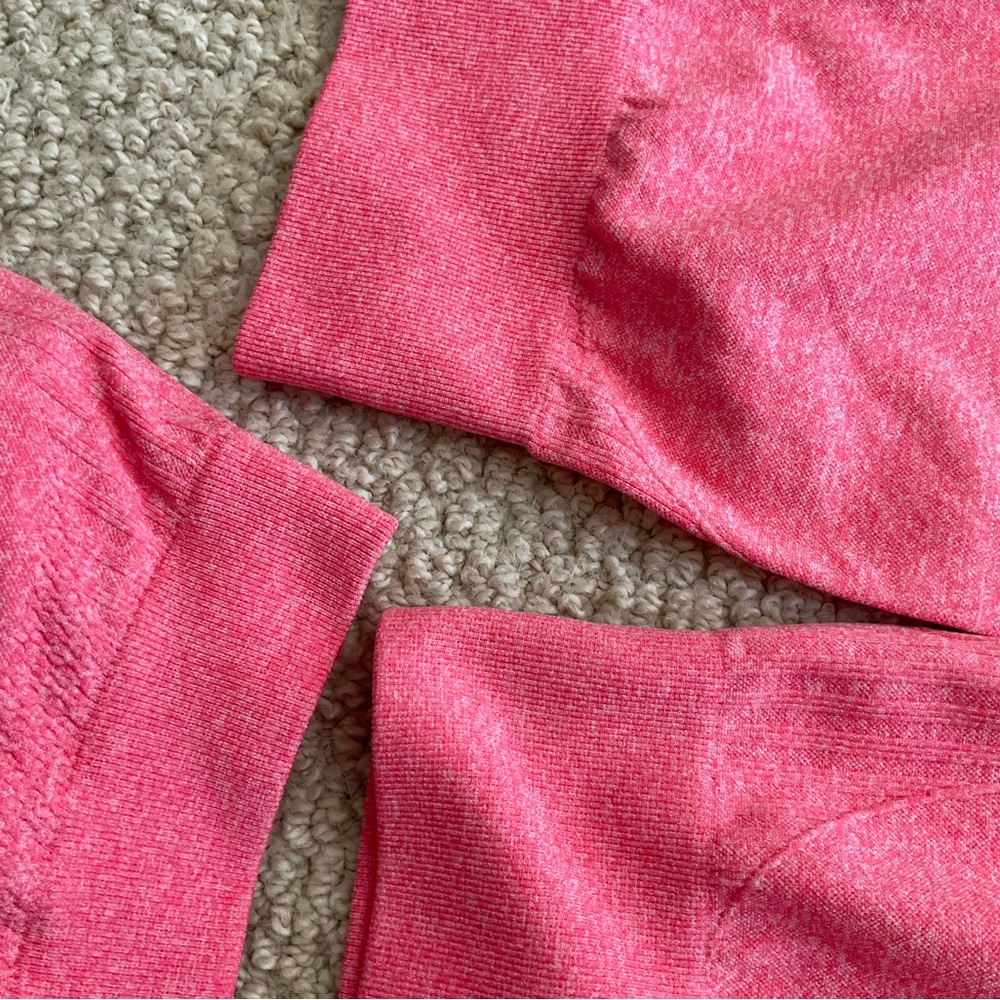 Three piece workout set - image 6